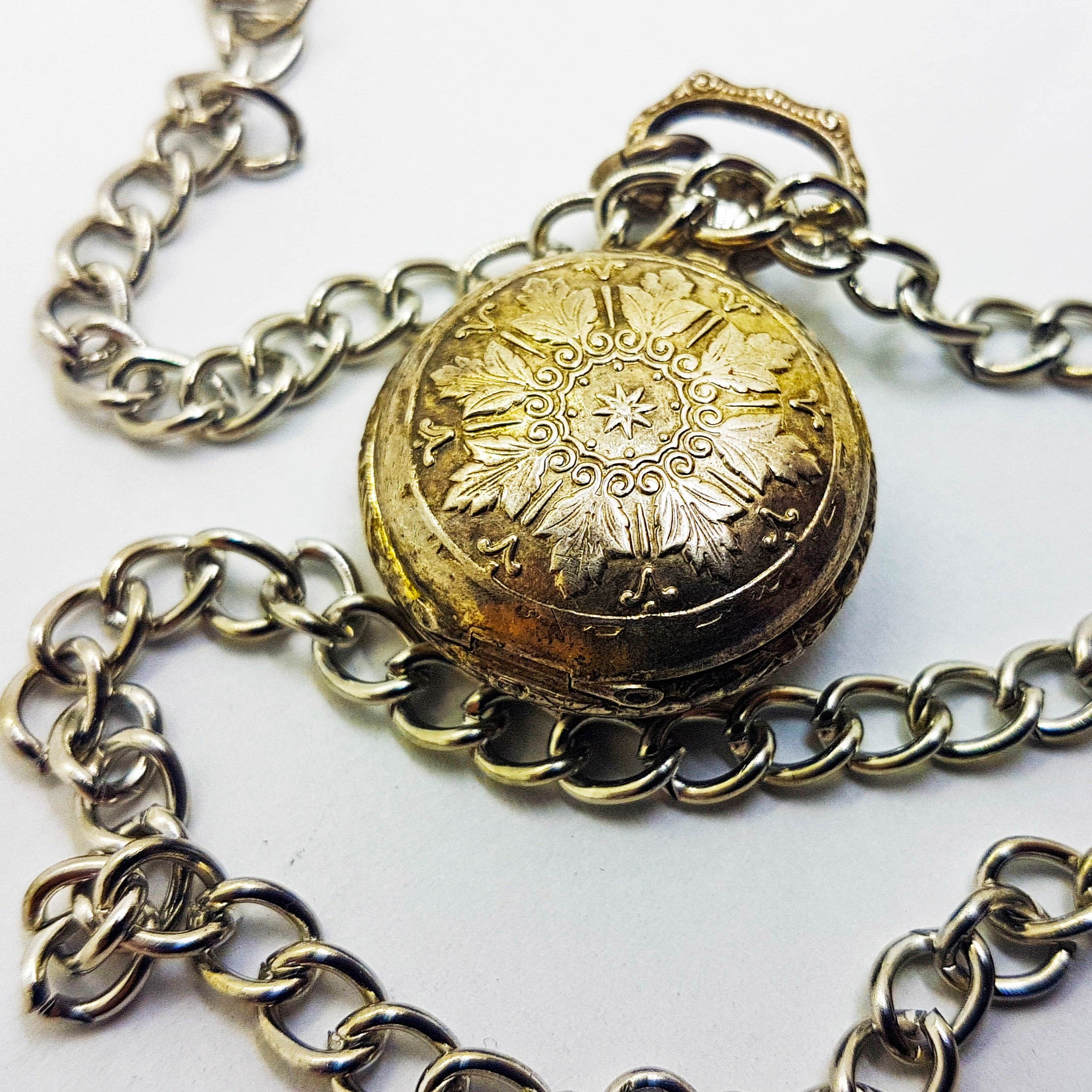 20180502_174859.jpg Difor Pocket Watch | Antichoc Vintage Pocket Watch - Image 1