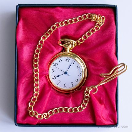 Retro Vintage Gold-tone Pocket Watch with Metallic Blue Hands