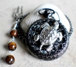 Turtle pocket watch battery operated in black. - Image 3
