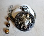 Sea turtle mechanical pocket watch in black - Image 2